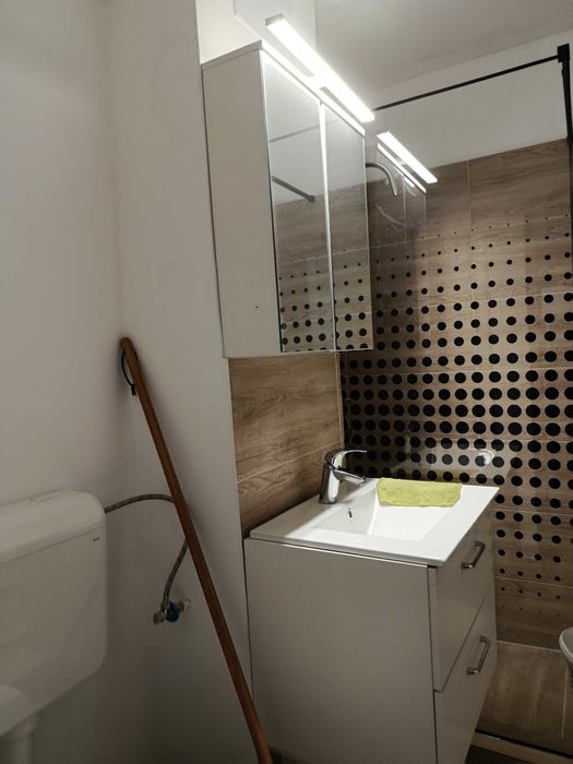 Închiriere apartament 2 camere