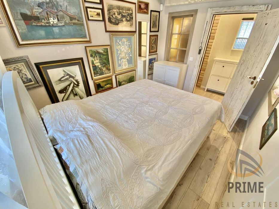 Дава се под наем Тристаен апартамент в Бургас, Център - 80 кв.м за 750 € - Снимка #8