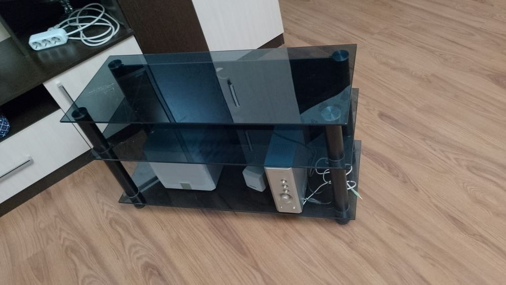 Подставка под телевизор