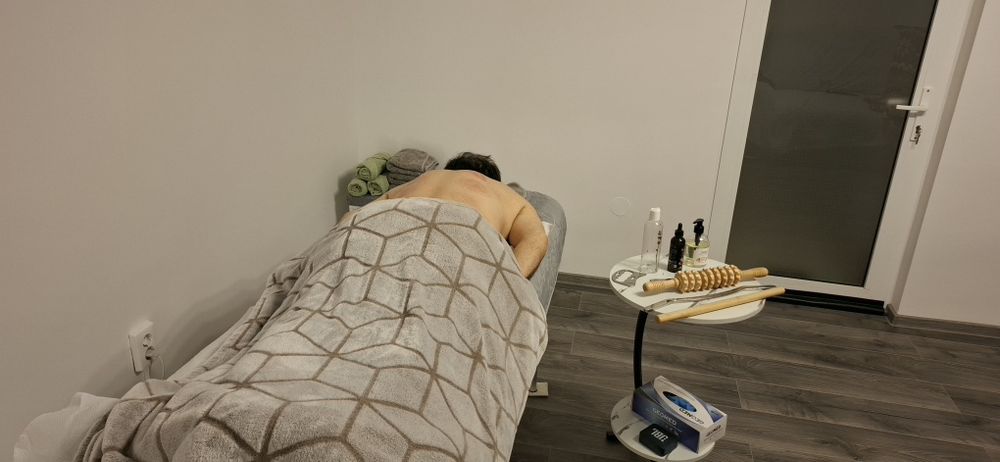 Masaj de relaxare/terapeutic/anticelulitic