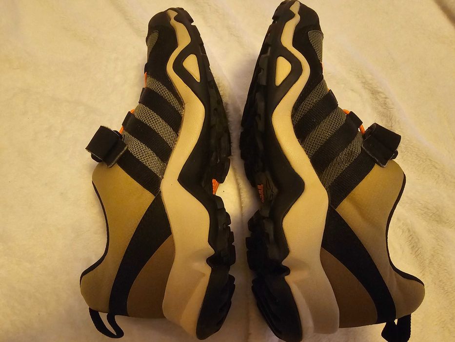 Adidas terrex AX2R marime 38 outdoor stare impecabila