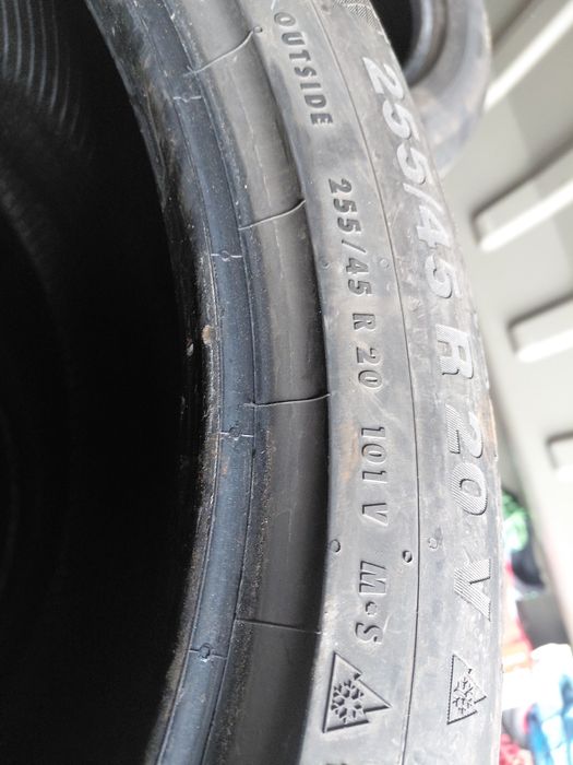 255/45/20" Continental 4бр.гуми дот2022