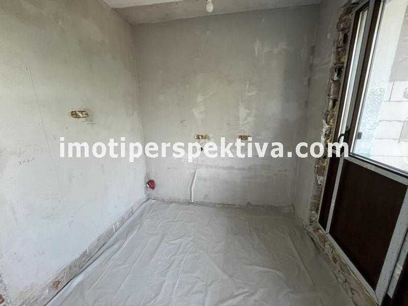 Продава се Многостаен апартамент в Пловдив, Коматево - 105 кв.м за 1639 €/кв.м - Снимка #7