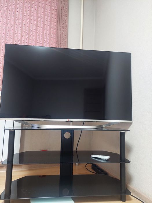 Телевизор LG на запчасти