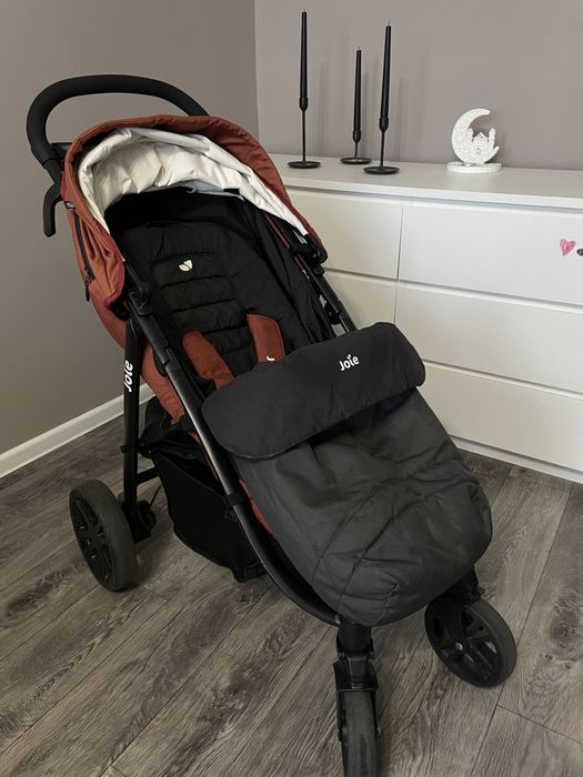 Коляска Joie Litetrax