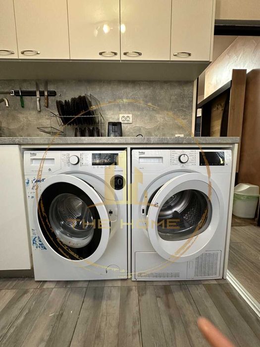 Дава се под наем Тристаен апартамент в Варна, Погреби - 80 кв.м за 650 € - Снимка #2