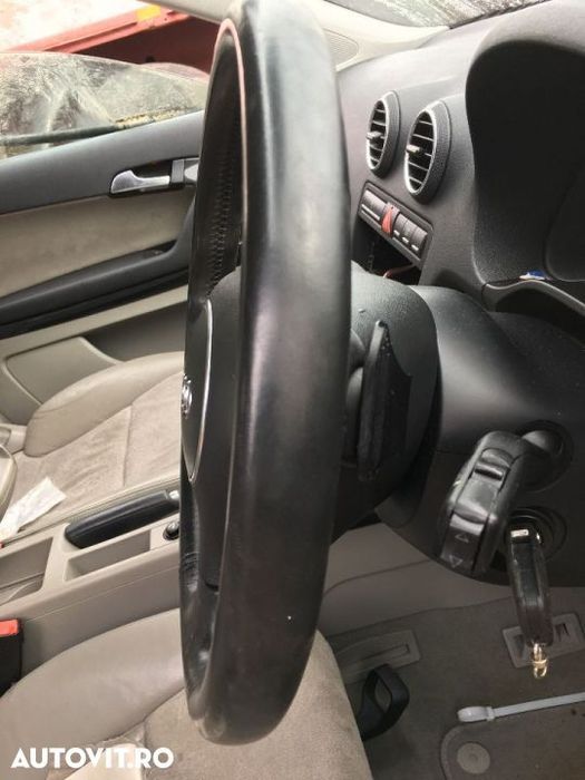 Volan cu Padele 3 Spite Piele Complet cu Airbag Audi A3 8P 2003 - 2013