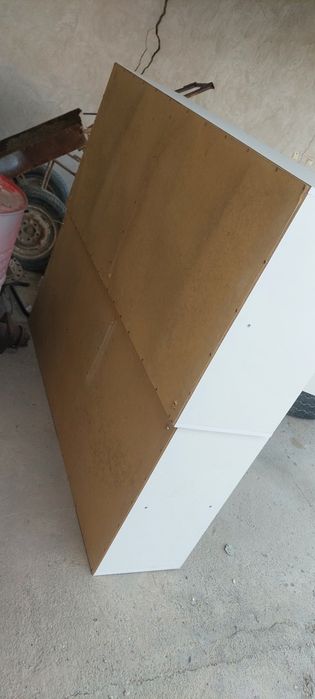 Магазинные полки