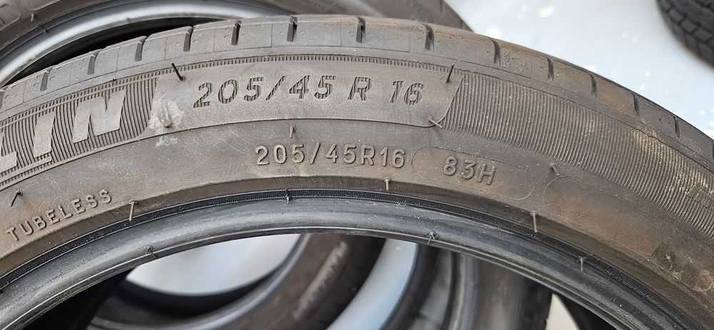 Гуми Спорт пакет за  Смарт  Michelin  205/45/16  185/50/16 
2×205/45/16185/50/16
2×205/45/16