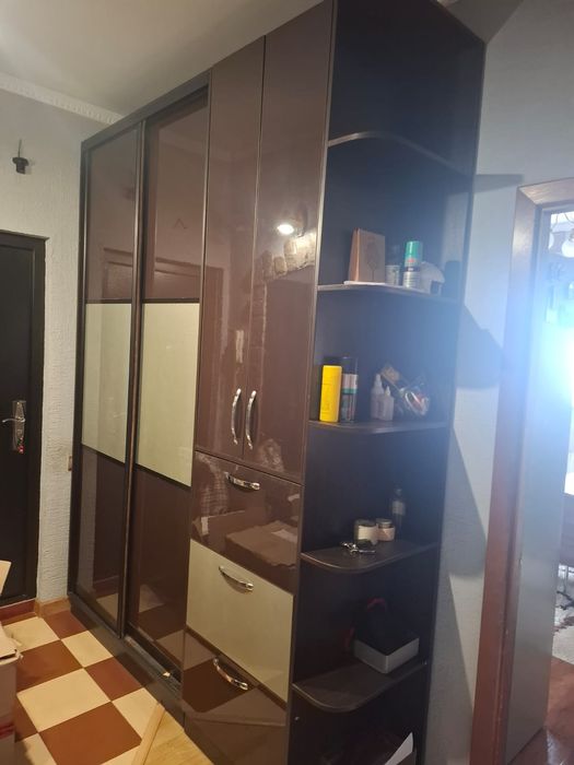 Продам прихожую в отличном состоянии.