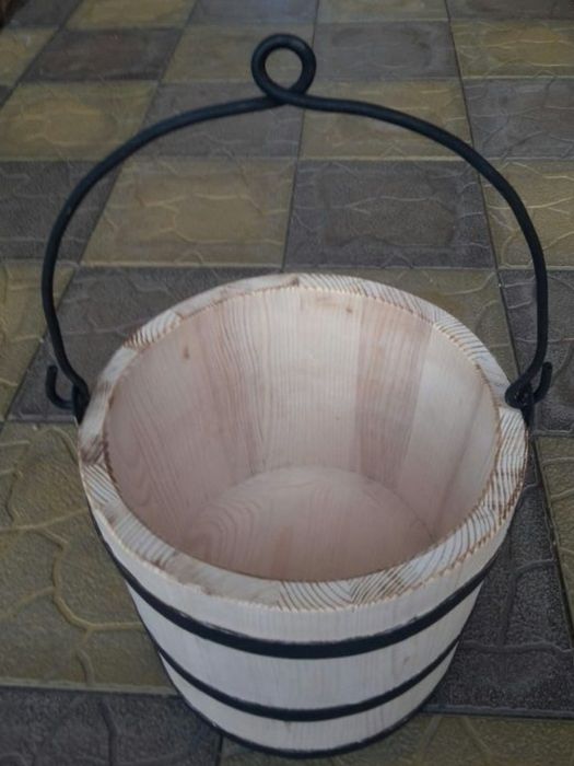 Găleata lemn fântâni, ornament