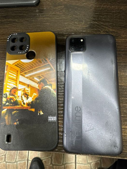 Продам срочно САМСУНГ Realme C 11