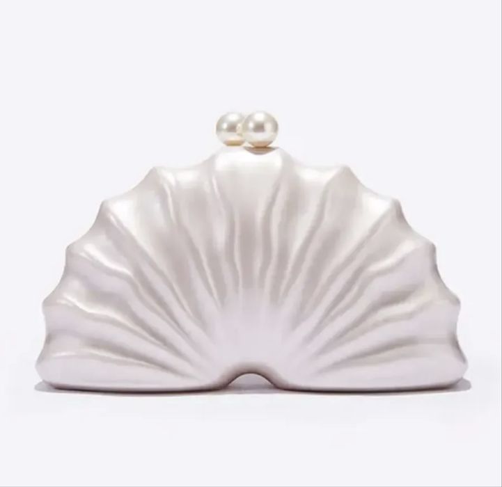 Клатч ракушка   .