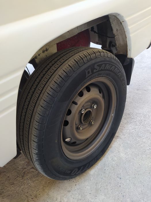 Damas sotiladi. Nontopar