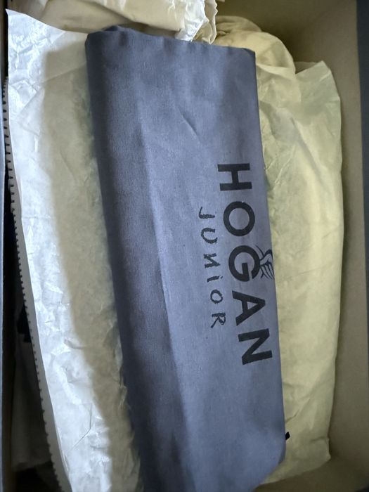 Vand adidasi dama Hogan