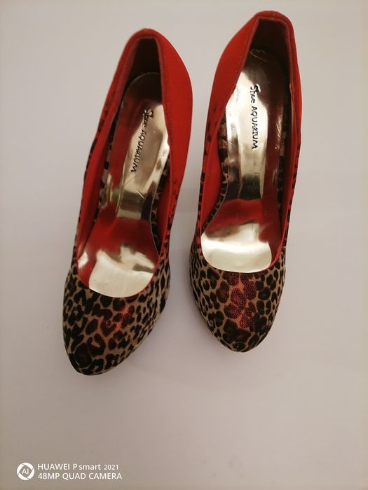 Официални дамски обувки