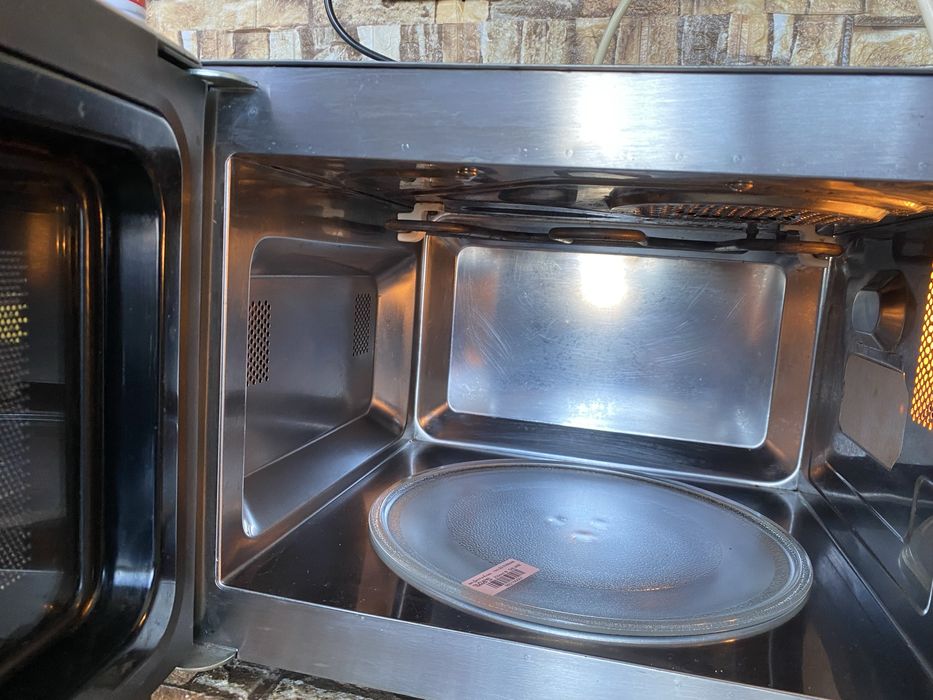 Микровълнова фурна   с грил EXQUISIT MW 900G, 1000W, 20L