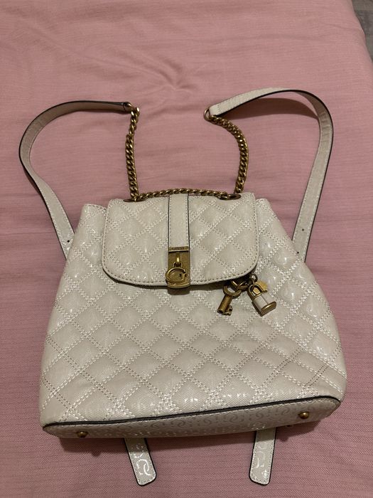 Раница Guess Gaia бежово