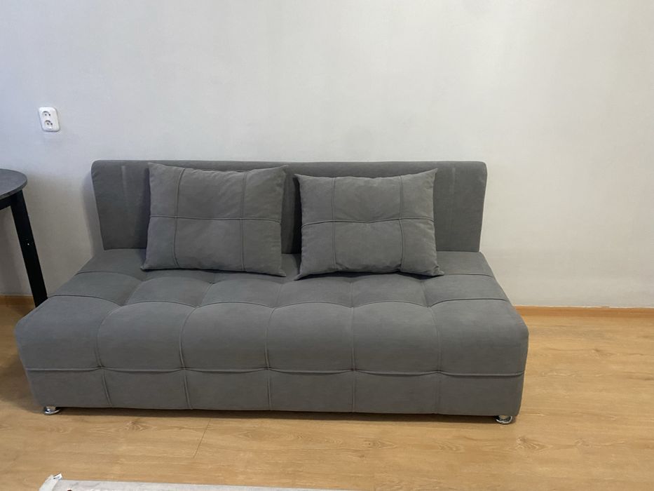 Диван и стол продам