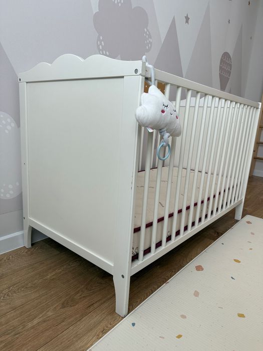 Бебешка кошара IKEA SMÅGÖRA + матрак