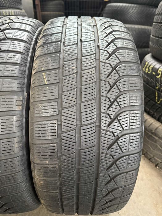 2 Anvelope Iarna 245/40/19 Pirelli 2022
