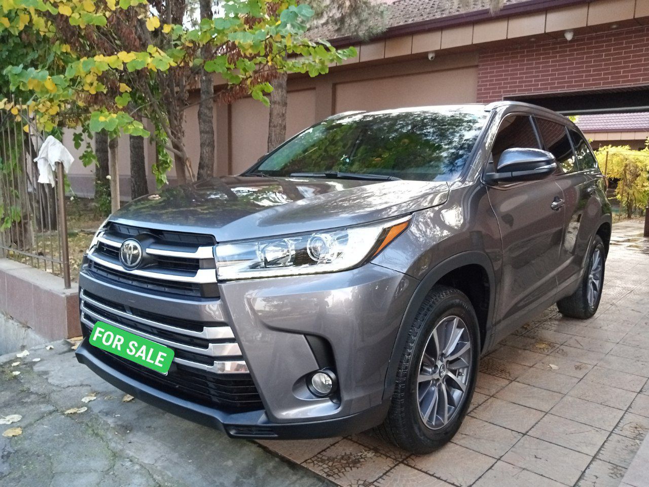 Toyota Highlander 2019