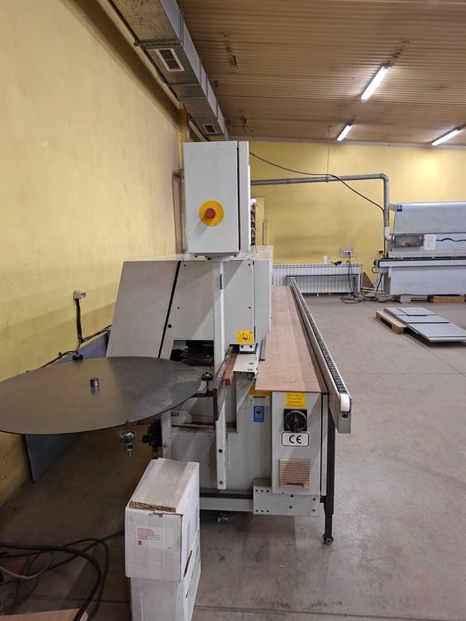 Кантираща машина Holzher Sprint 1416 и аспирация Явор 3-3М