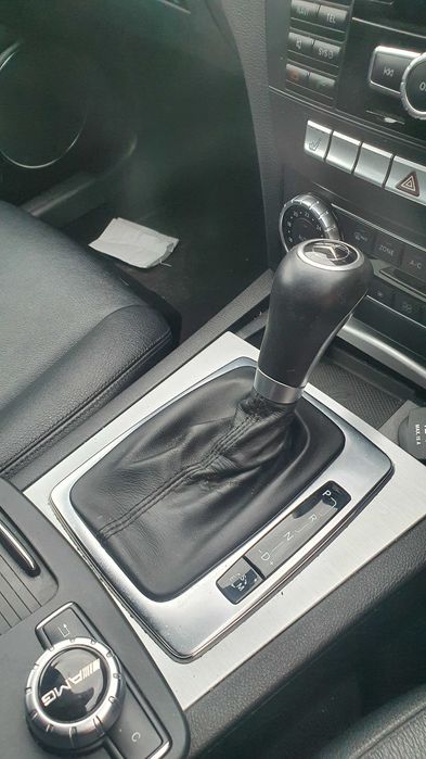 selector cutie de viteze automata Mercedes A2042677524 W204 C220 C250
