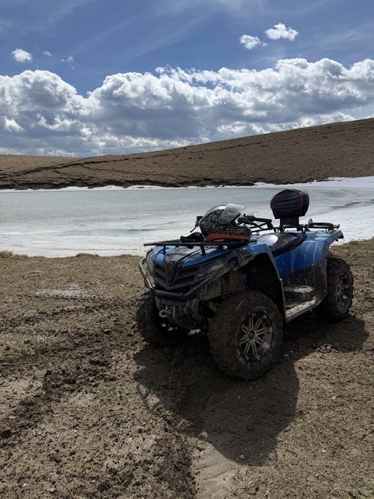 Vand Cf Moto 450L Numar Negru