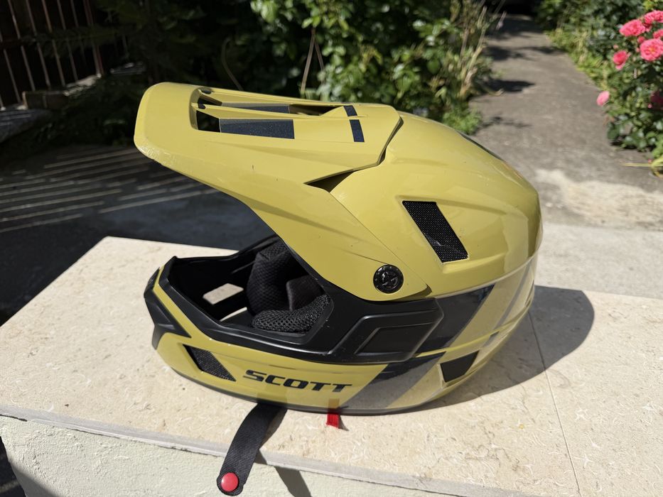 Casca MTB Scott marime L cu sistem MIPS