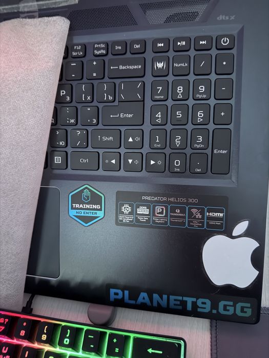 Продам ноутбук игровой новый