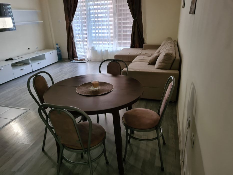 Апартамент под наем