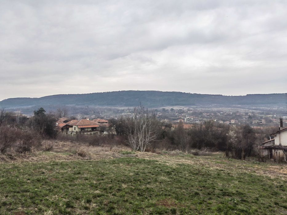 Продава се Парцел в с. Пчелище, Област Велико Търново - 1800 кв.м за 10 €/кв.м - Снимка #2