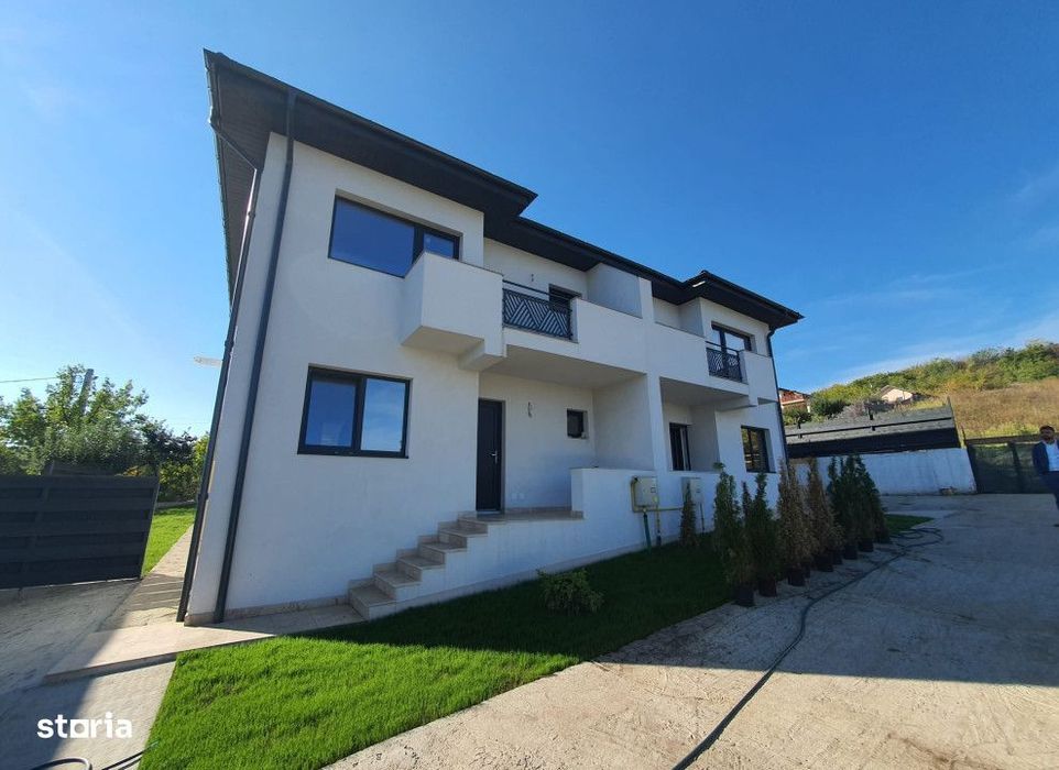 Promotie:duplex 4 camere Bucium-Visani,strada principalaCod:155795