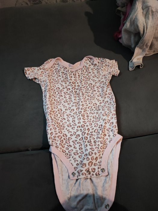 Детские вещи 0+ лет