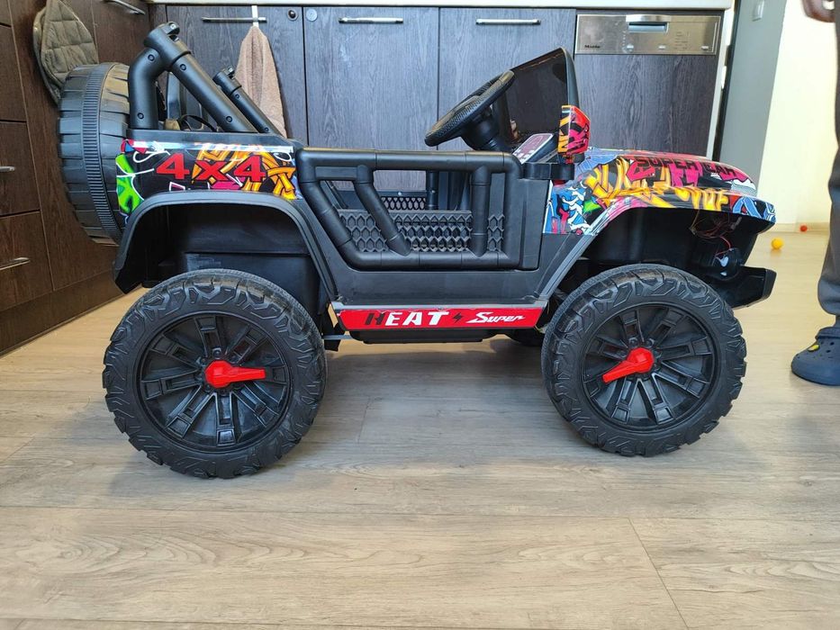 Акумулаторен джип OCIE 12V Heat Graffiti с дистанционно / родителски контрол