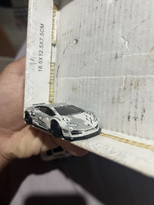 Продам хот вилс hot wheels premium