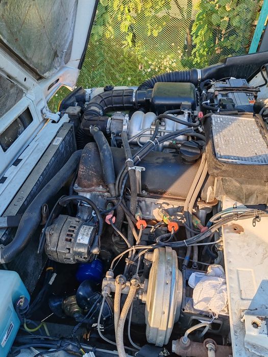 Нива Ваз Жигули.