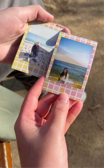 Instax 11 mini polaroid (фотоаппарат)