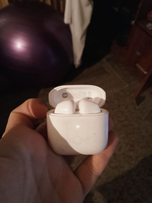 продам еще пару наушников