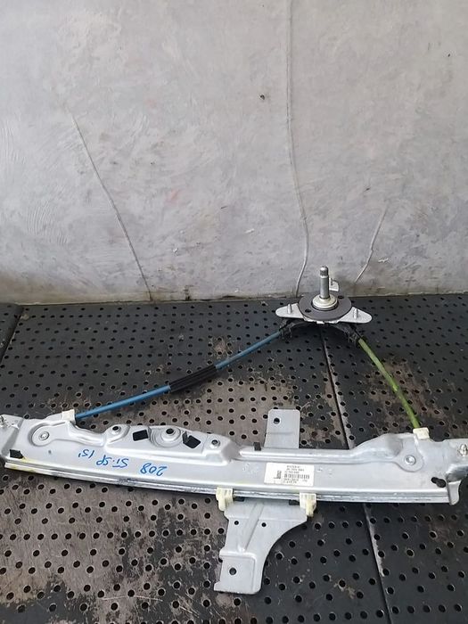 Macara manuala stanga spate peugeot 208 ca cc 9673153980