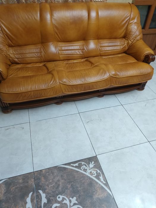 Colțar extesibil din piele naturala