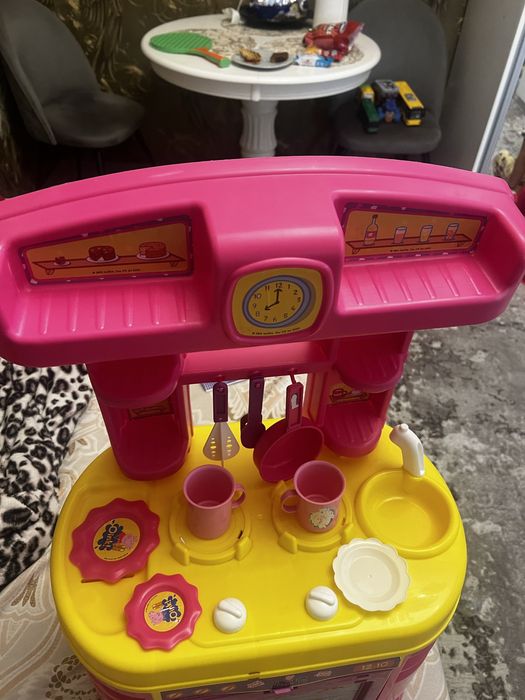 Bucatarie copii in stare perfecta