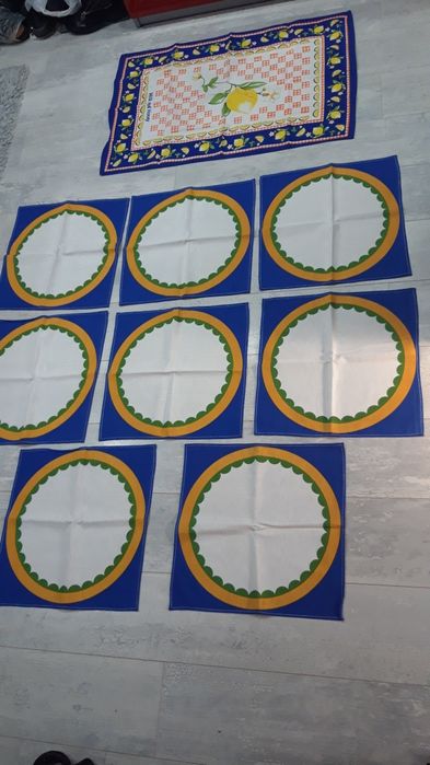 Италиански покривки и салфетки