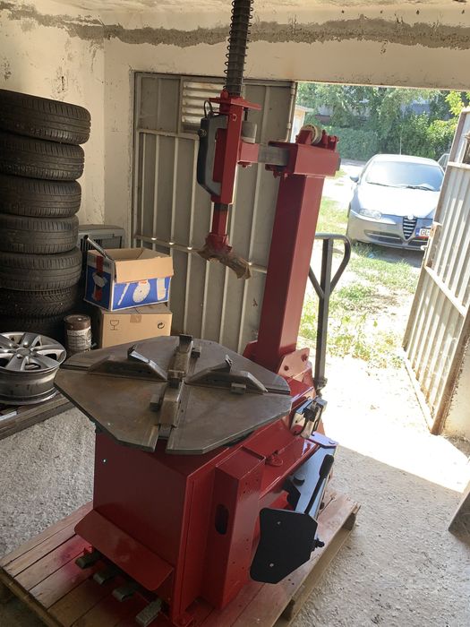 Aparat / Masina de dejantat cu brat run flat RAVAGLIOLI