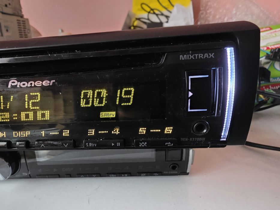 Продавам deh-x3600ui