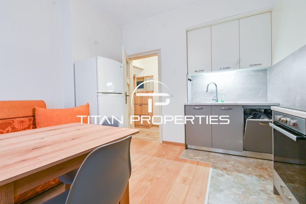 Дава се под наем Двустаен апартамент в София, Център - 68 кв.м за 897.6 € - Снимка #4