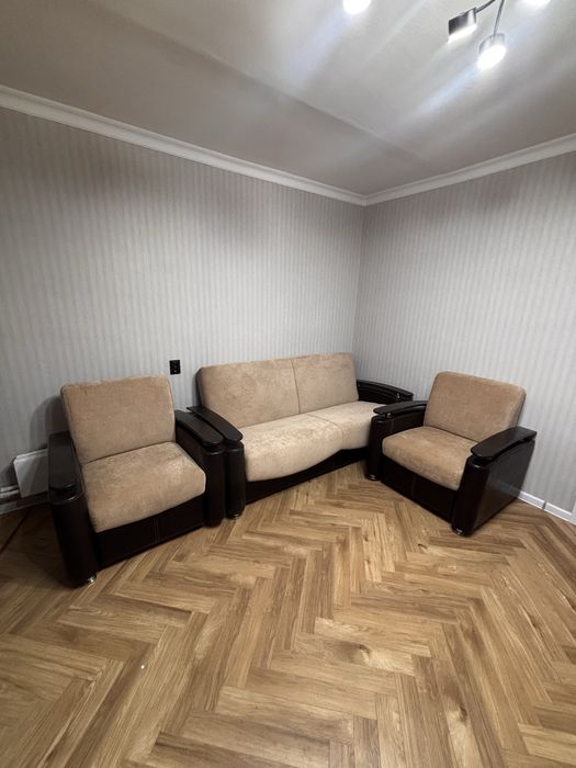 Комплект мягкой мебель