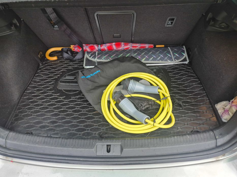 Volkswagen Golf e-Golf 36 kWh