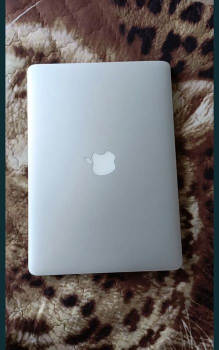 Macbook Air (13-inch 2012 +windows/ios